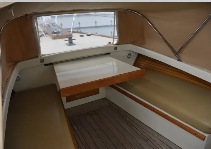 Slide: The Image of Ellis 24 Open Fisherman 1988 - 6945070