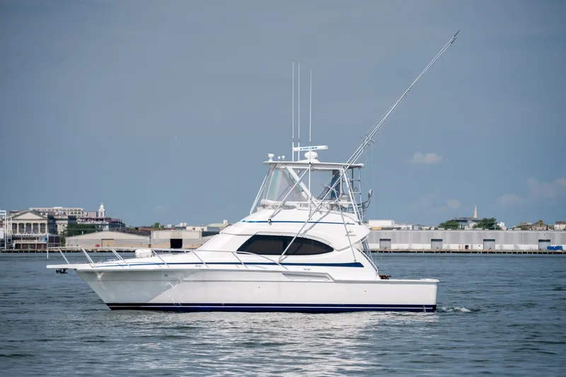 Slide: The Image of Bertram 390 Convertible 2003 - 6946074