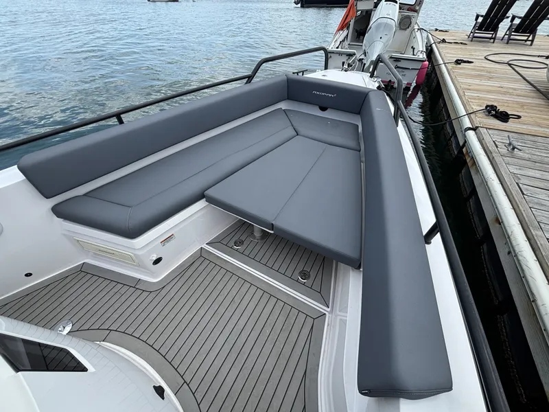 Slide: The Image of Axopar 28 Cabin 2021 - 6949616