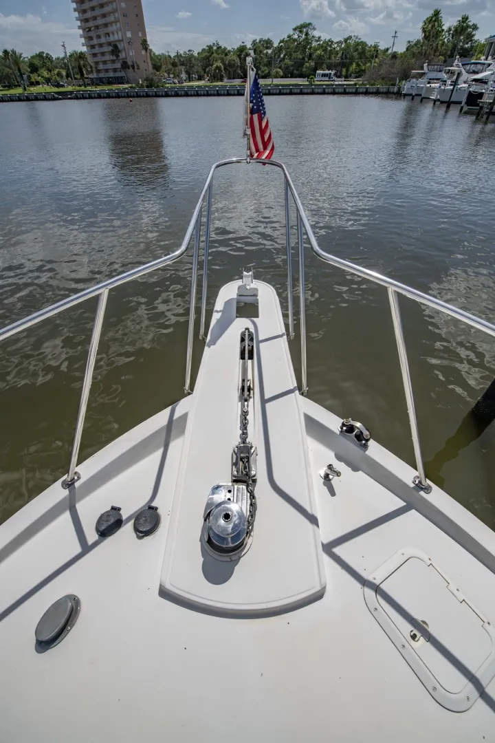 Slide: The Image of Tollycraft 44 Cockpit M.Y. 1988 - 6981306