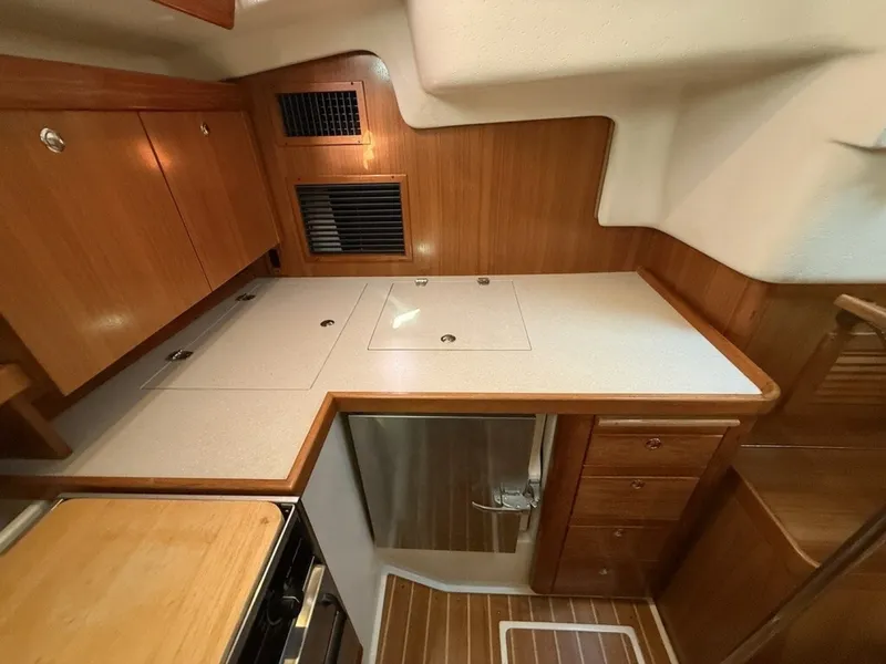 Slide: The Image of Catalina 350 MKII 2008 - 7137071