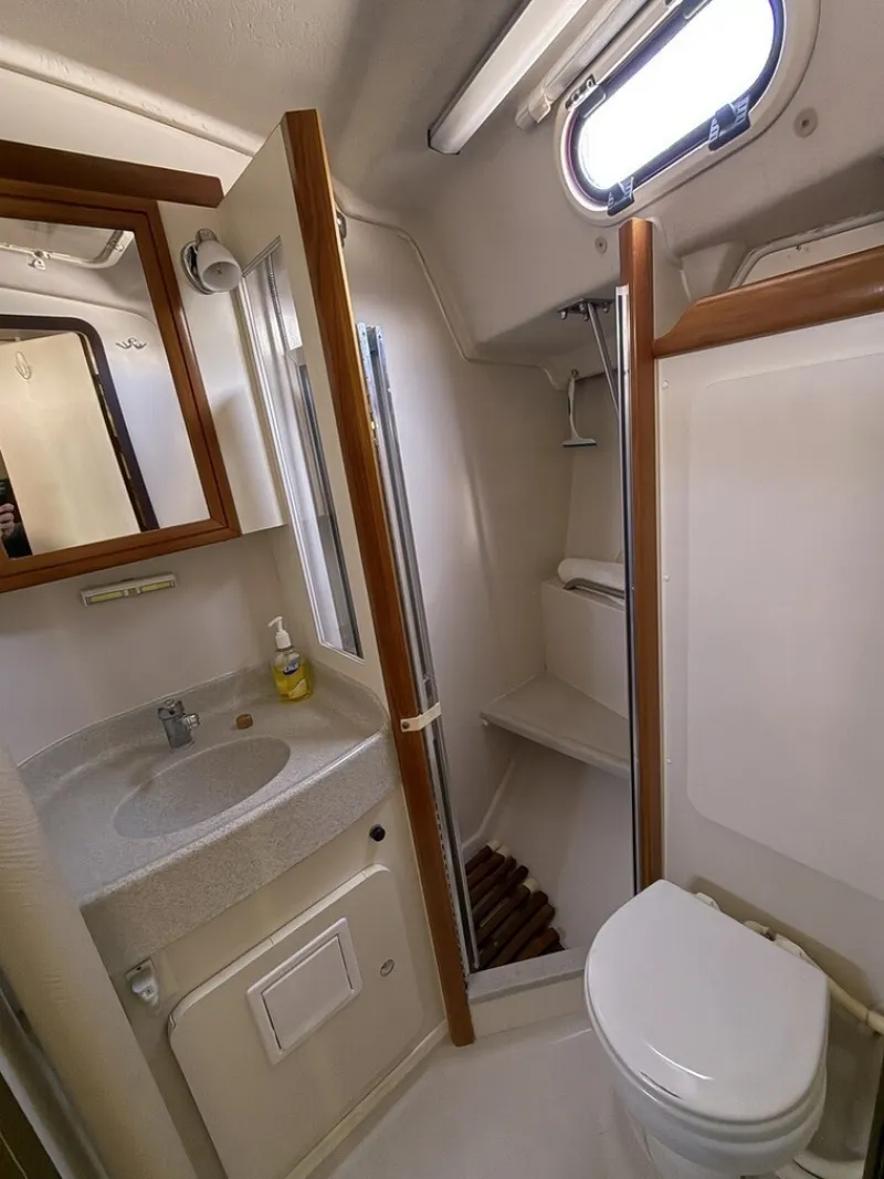 Slide: The Image of Catalina 350 MKII 2008 - 7137100