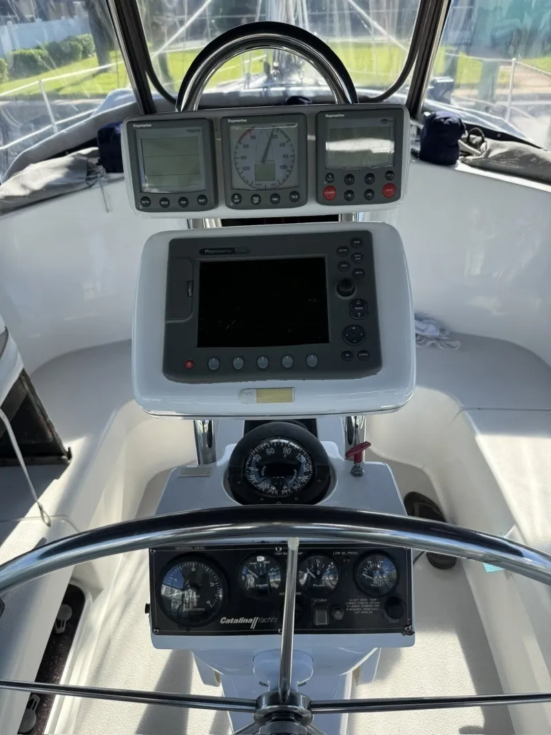 Slide: The Image of Catalina 350 MKII 2008 - 7090489