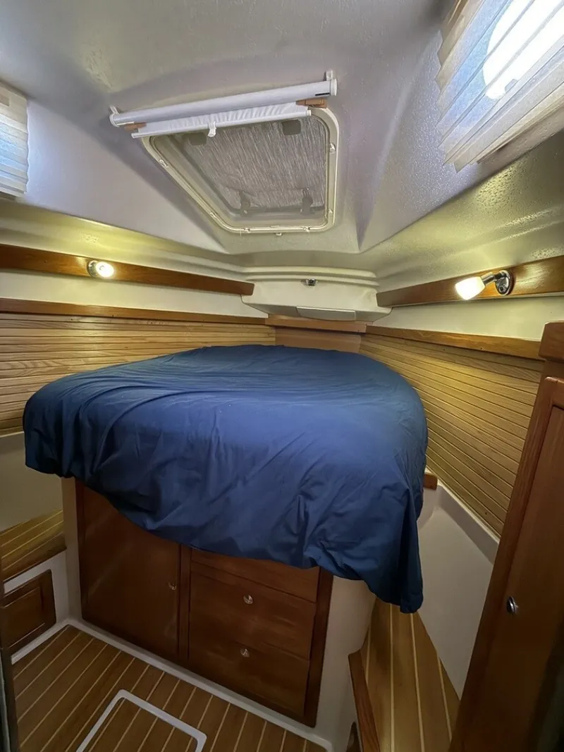 Slide: The Image of Catalina 350 MKII 2008 - 7137101