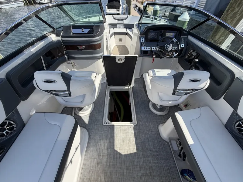 Slide: The Image of Chaparral 277 SSX 2019 - 6954771