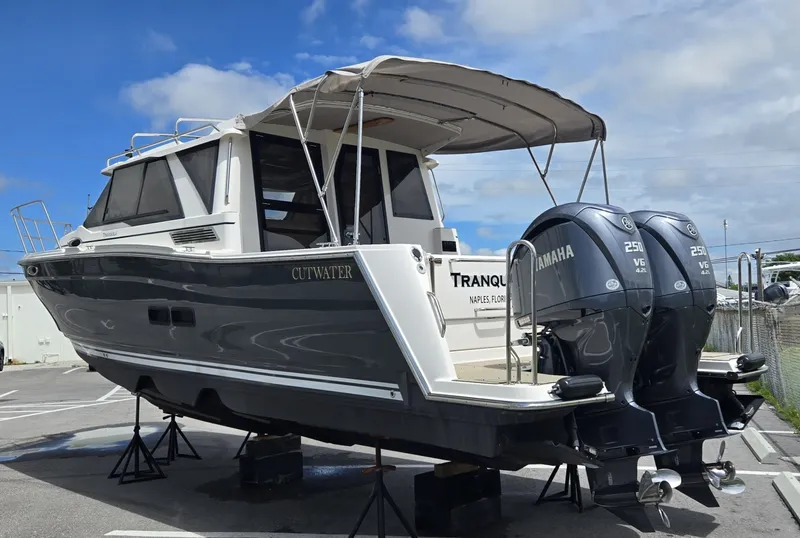 Slide: The Image of Cutwater C-288 Coupe 2023 - 6956126