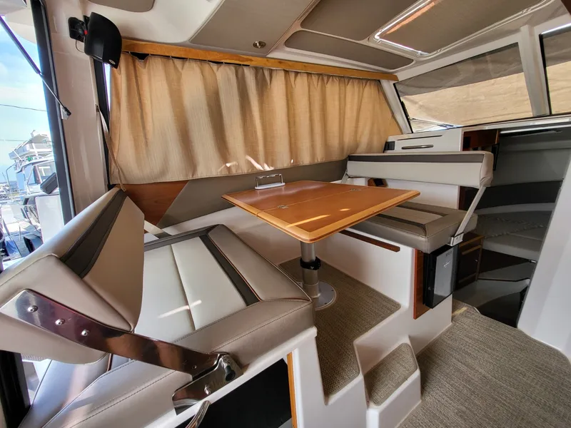 Slide: The Image of Cutwater C-288 Coupe 2023 - 6956237