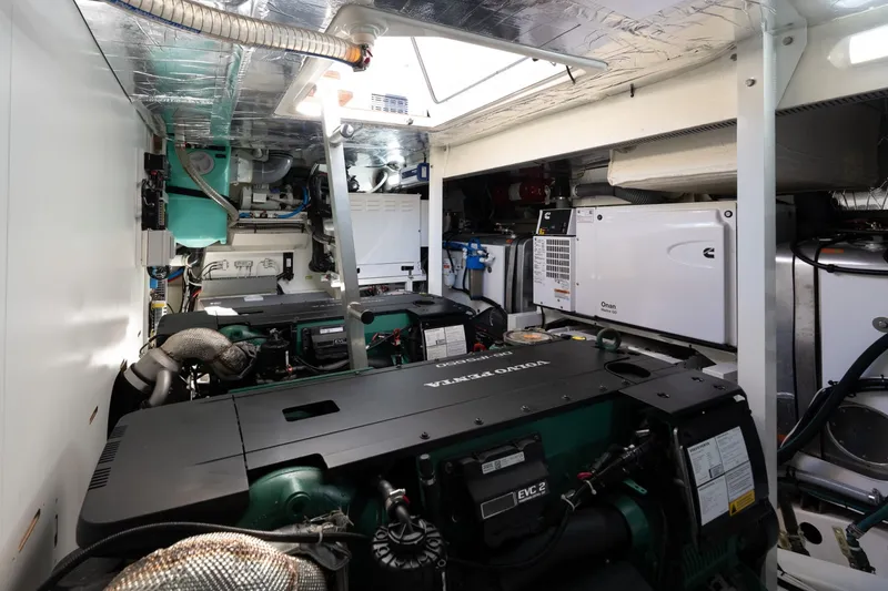 Slide: The Image of Prestige 520S 2022 - 7591228