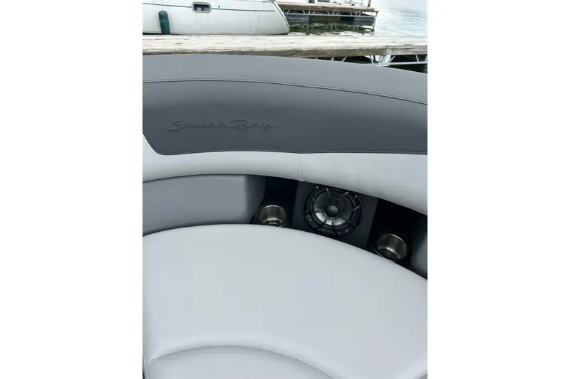 Slide: The Image of South Bay 525 Tritoon 2025 - 6960946