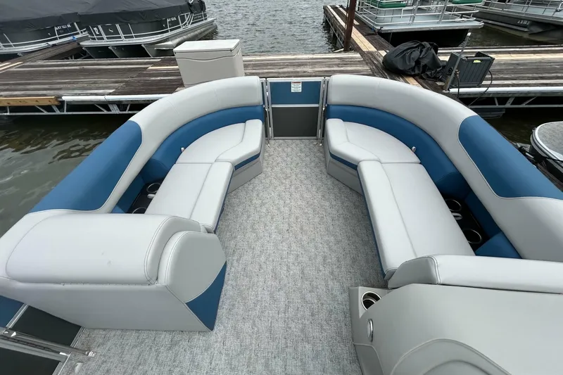 Slide: The Image of South Bay Pontoon 2025 - 7386897