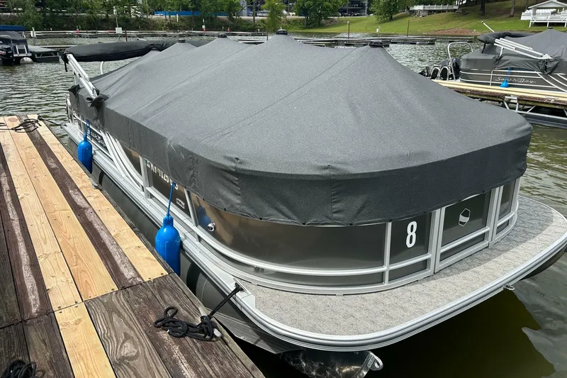 Slide: The Image of South Bay Pontoon 2025 - 7387076