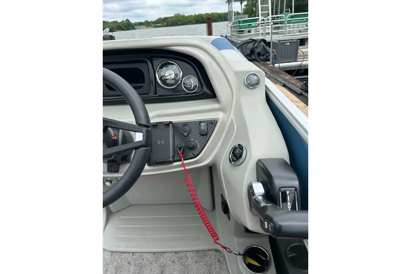 Slide: The Image of South Bay Pontoon 2025 - 7386920