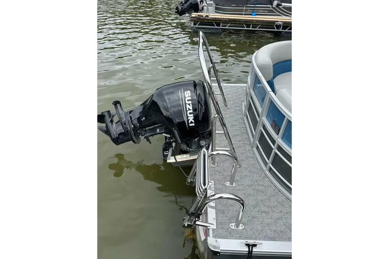 Slide: The Image of South Bay Pontoon 2025 - 7387044