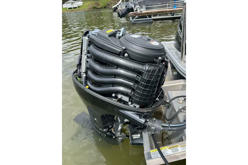 Slide: The Image of South Bay Pontoon 2025 - 7387070