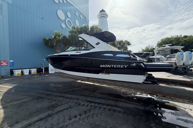 Slide: The Image of Monterey 328SS Super Sport 2014 - 7151833