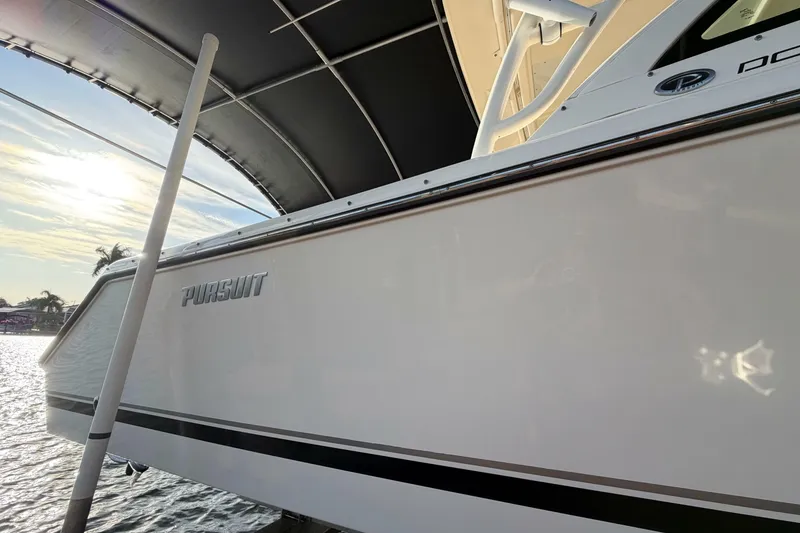 Slide: The Image of Pursuit DC 265 Dual Console 2014 - 7235167