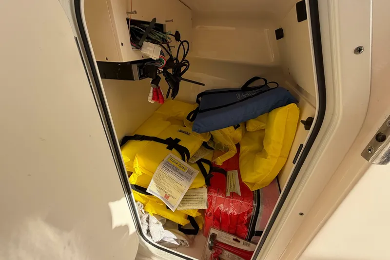 Slide: The Image of Pursuit DC 265 Dual Console 2014 - 7235267