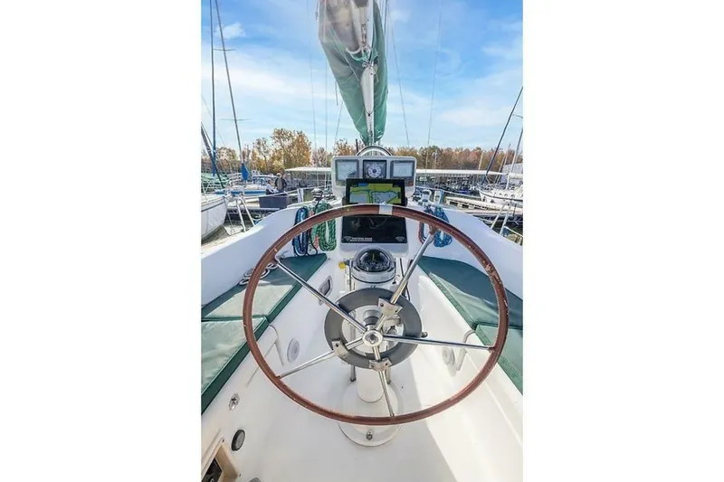 Slide: The Image of Beneteau Oceanis Clipper 343 2008 - 7391328