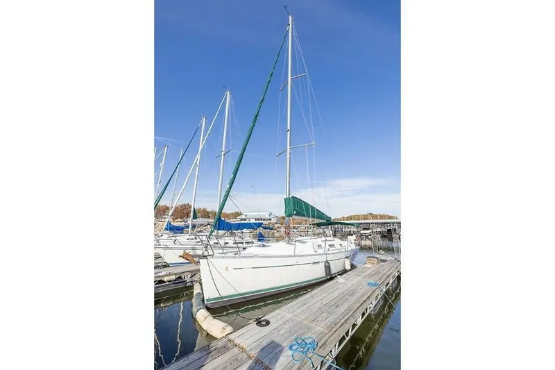 Slide: The Image of Beneteau Oceanis Clipper 343 2008 - 7743336