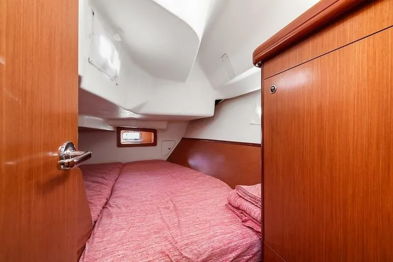 Slide: The Image of Beneteau Oceanis Clipper 343 2008 - 7391430