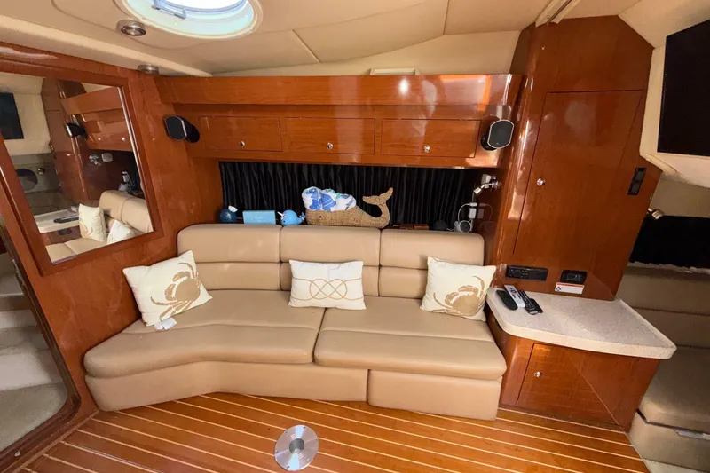 Slide: The Image of Regal 3760 Sportyacht 2008 - 7391680