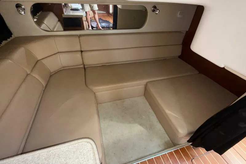 Slide: The Image of Regal 3760 Sportyacht 2008 - 7391672
