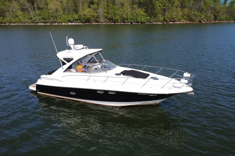 Slide: The Image of Regal 3760 Sportyacht 2008 - 7391612
