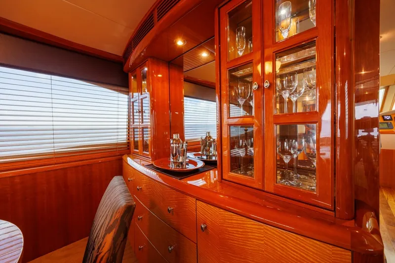 Slide: The Image of Lazzara 74 MOTOR YACHT 2007 - 7536591