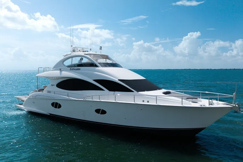 Slide: The Image of Lazzara 74 MOTOR YACHT 2007 - 7536545