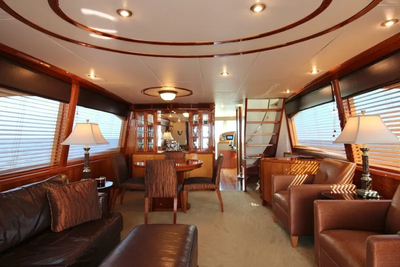 Slide: The Image of Lazzara 74 MOTOR YACHT 2007 - 7410187