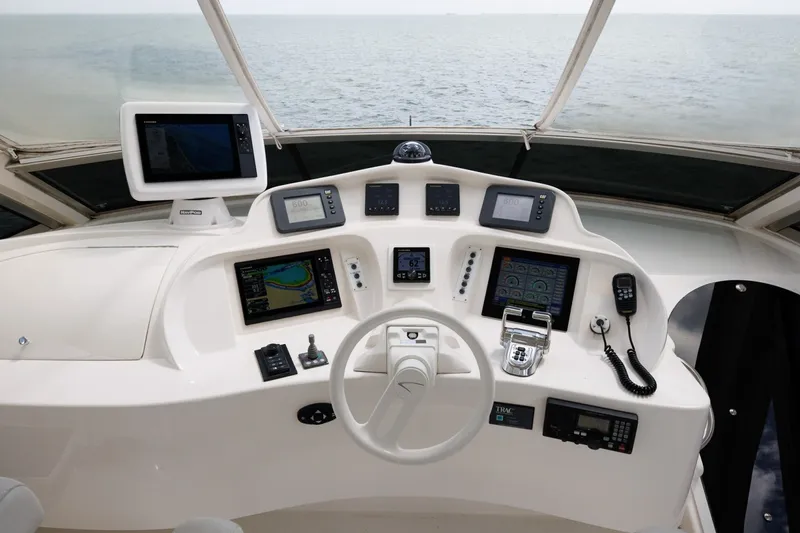 Slide: The Image of Lazzara 74 MOTOR YACHT 2007 - 7536687