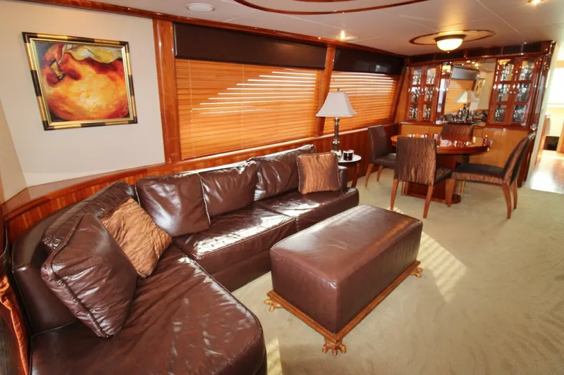 Slide: The Image of Lazzara 74 MOTOR YACHT 2007 - 6964102