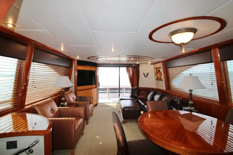 Slide: The Image of Lazzara 74 MOTOR YACHT 2007 - 6964097