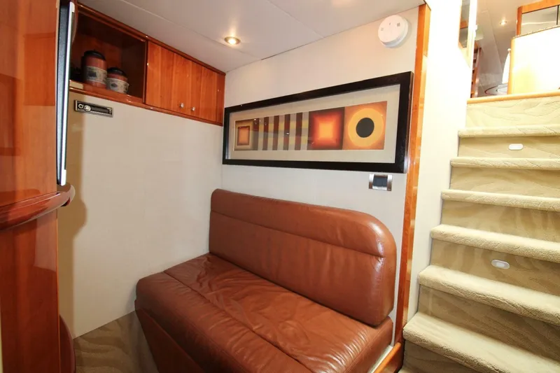 Slide: The Image of Lazzara 74 MOTOR YACHT 2007 - 7410167