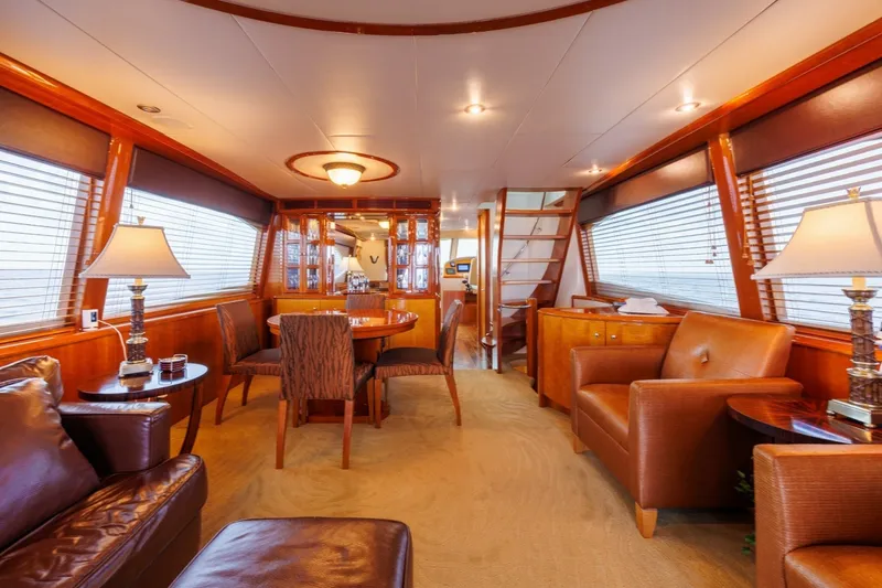 Slide: The Image of Lazzara 74 MOTOR YACHT 2007 - 7536562