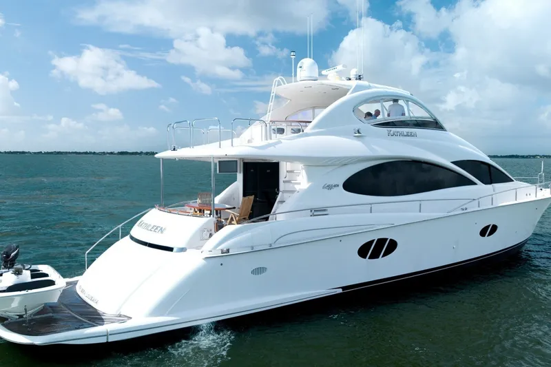 Slide: The Image of Lazzara 74 MOTOR YACHT 2007 - 7536547