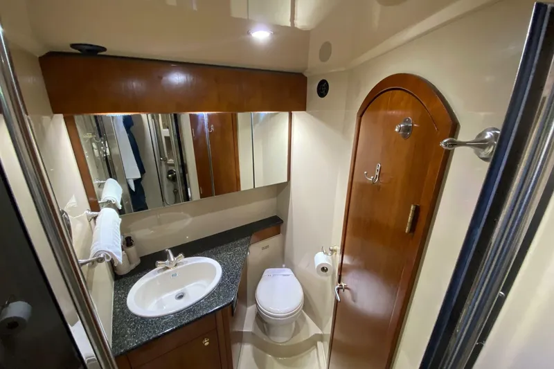Slide: The Image of Cruisers 520 Express 2006 - 7238709