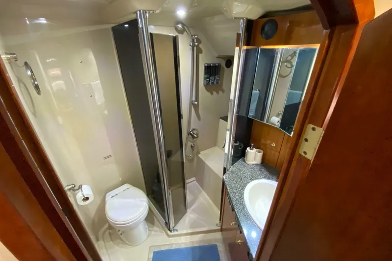 Slide: The Image of Cruisers 520 Express 2006 - 7238727