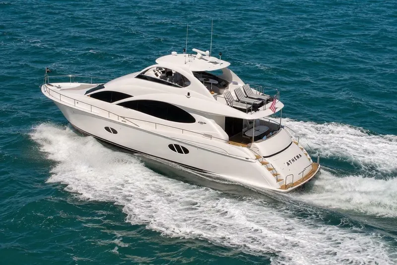 The Image of Lazzara 68 Motoryacht 2006 - 7238718