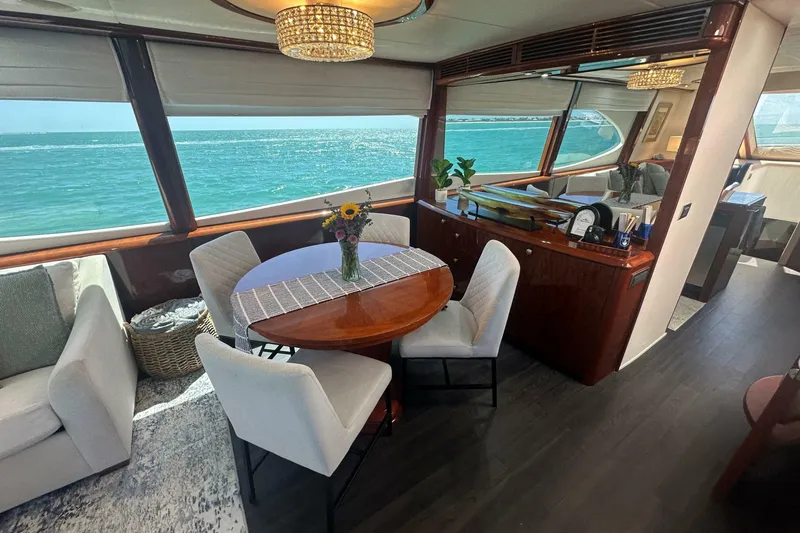Slide: The Image of Lazzara 68 Motoryacht 2006 - 7392087