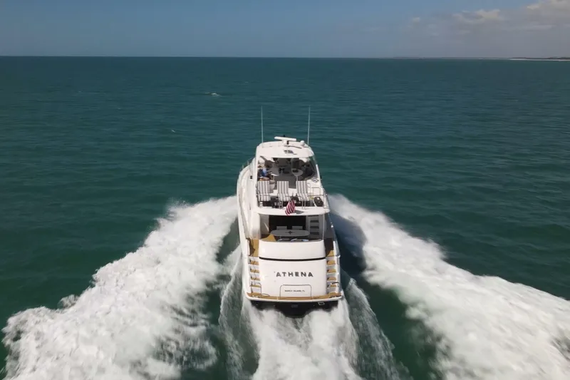 Slide: The Image of Lazzara 68 Motoryacht 2006 - 7391979
