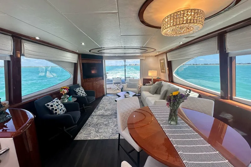 Slide: The Image of Lazzara 68 Motoryacht 2006 - 7392078