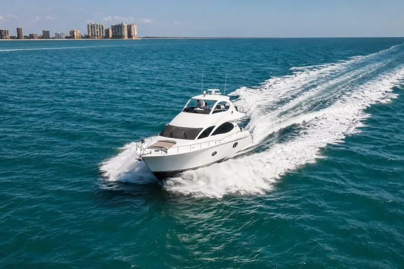 Slide: The Image of Lazzara 68 Motoryacht 2006 - 7391978