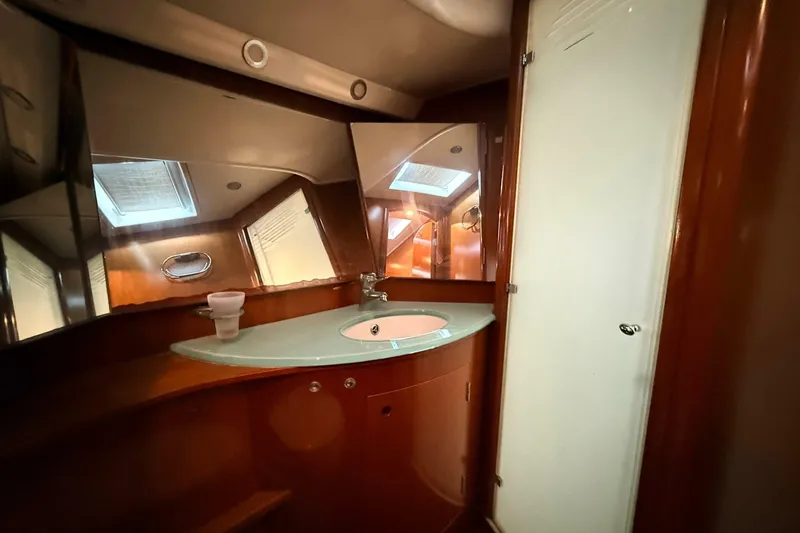 Slide: The Image of Beneteau 57 2005 - 7239185