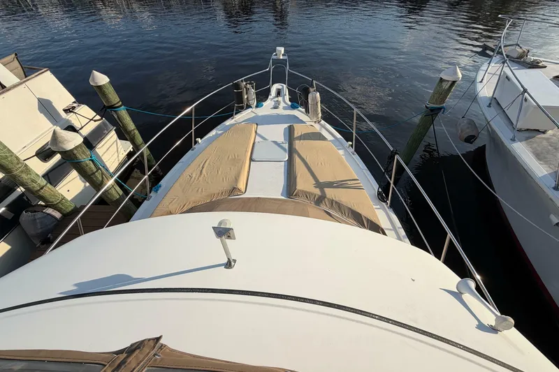 Slide: The Image of Carver Yachts 356 Aft Cabin Motor Yacht 2000 - 7242656