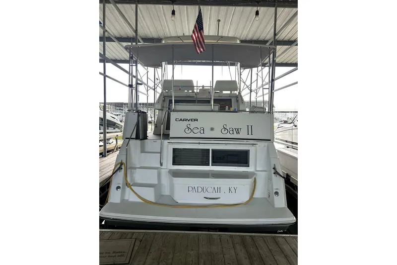 Slide: The Image of Carver Yachts 326 Aft Cabin Motor Yacht 1999 - 7394444