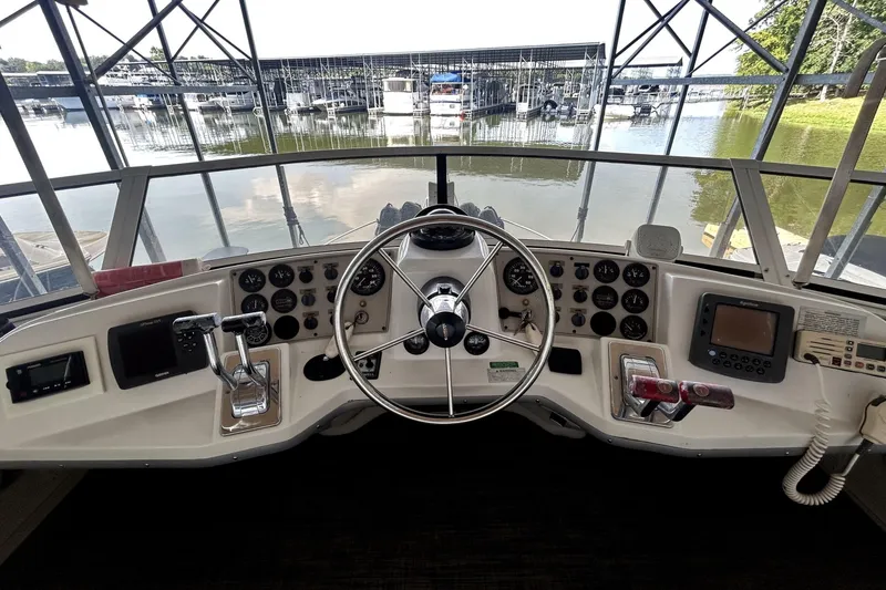 Slide: The Image of Carver Yachts 326 Aft Cabin Motor Yacht 1999 - 7394441