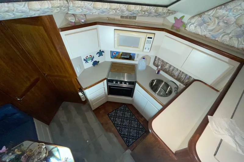 Slide: The Image of Carver Yachts 370 Aft Cabin Motor Yacht 1994 - 7244630