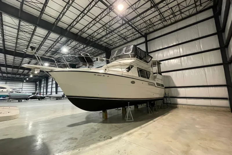 Slide: The Image of Carver Yachts 370 Aft Cabin Motor Yacht 1994 - 7244518