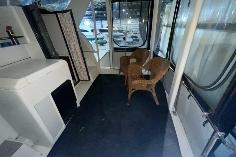 Slide: The Image of Carver Yachts 370 Aft Cabin Motor Yacht 1994 - 7244563